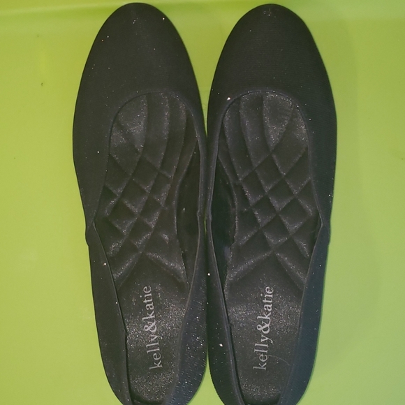 Sparkly flats - Picture 2 of 8